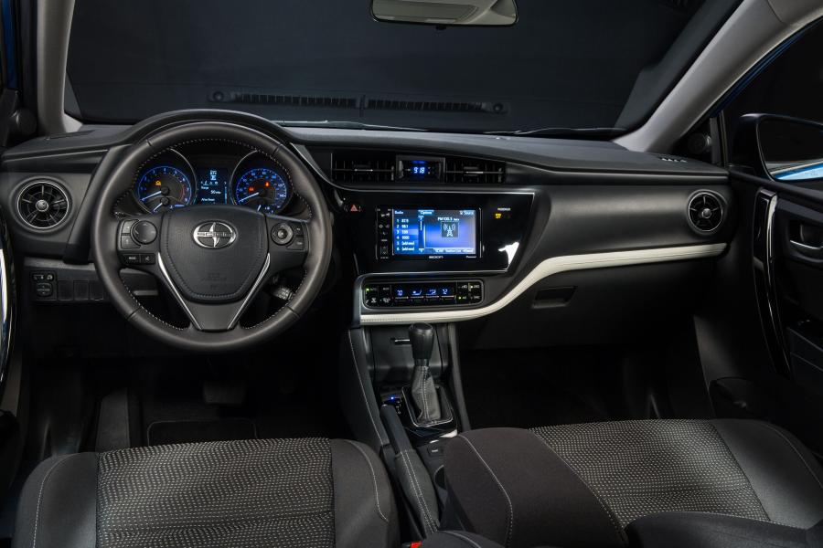 Торпедо Scion iM 2015 года  (фото 28 из 48)